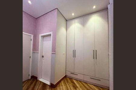 Casa de condomínio à venda com 350m², 4 quartos e 4 vagas Casa de condomínio à venda com 350m², 4 quartos e 4 vagasFoto 18