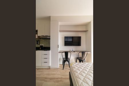 Studio para alugar com 28m², 1 quarto e sem vaga Studio para alugar com 28m², 1 quarto e sem vagaStudio