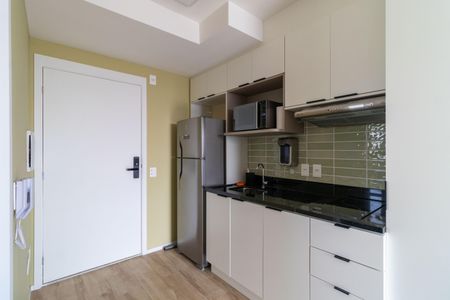 Studio para alugar com 28m², 1 quarto e sem vaga Studio para alugar com 28m², 1 quarto e sem vagaCozinha