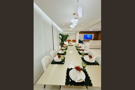 Apartamento à venda com 192m², 4 quartos e 3 vagas