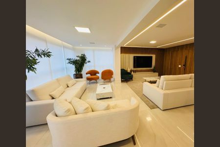 Apartamento à venda com 192m², 4 quartos e 3 vagas