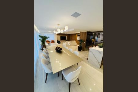 Apartamento à venda com 192m², 4 quartos e 3 vagas