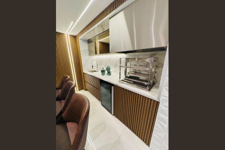 Apartamento à venda com 192m², 4 quartos e 3 vagas