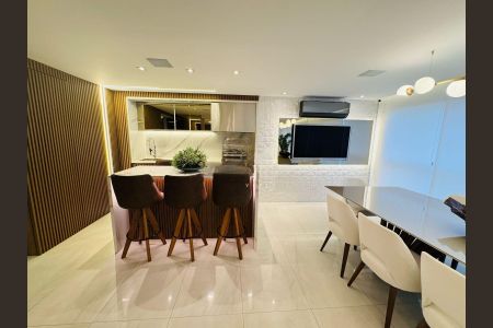 Apartamento à venda com 192m², 4 quartos e 3 vagas