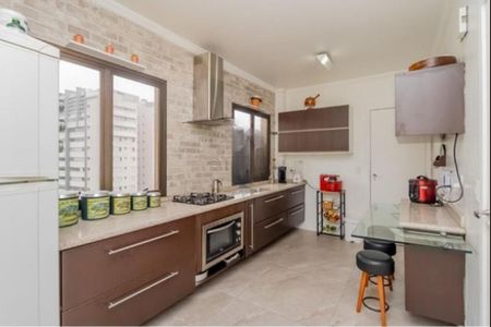 Apartamento à venda com 130m², 3 quartos e 3 vagas