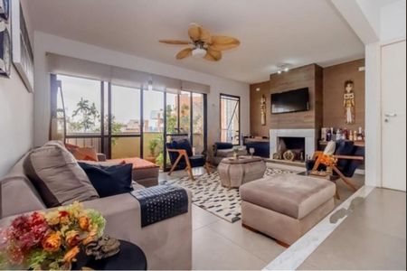 Apartamento à venda com 130m², 3 quartos e 3 vagas