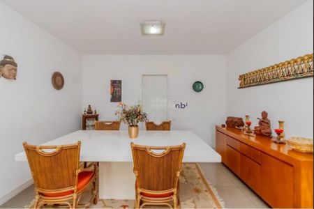 Apartamento à venda com 130m², 3 quartos e 3 vagas