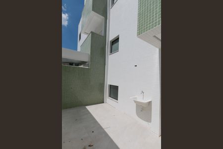 Apartamento à venda com 137m², 3 quartos e 2 vagas Apartamento à venda com 137m², 3 quartos e 2 vagasÁrea de Serviço