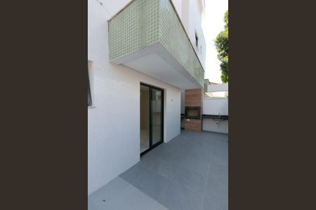 Apartamento à venda com 137m², 3 quartos e 2 vagas Apartamento à venda com 137m², 3 quartos e 2 vagasÁrea Externa