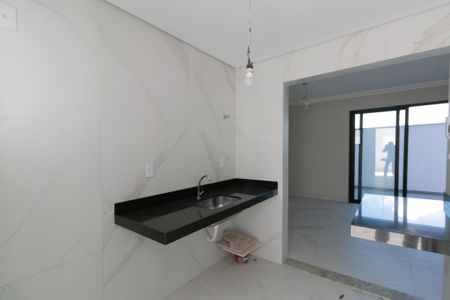 Apartamento à venda com 137m², 3 quartos e 2 vagas Apartamento à venda com 137m², 3 quartos e 2 vagasCozinha