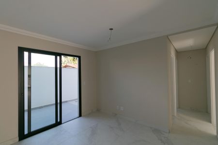 Apartamento à venda com 137m², 3 quartos e 2 vagas Apartamento à venda com 137m², 3 quartos e 2 vagasSala