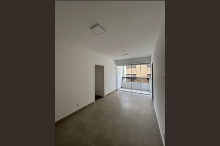 Apartamento à venda com 75m², 3 quartos e 2 vagas Apartamento à venda com 75m², 3 quartos e 2 vagasSala