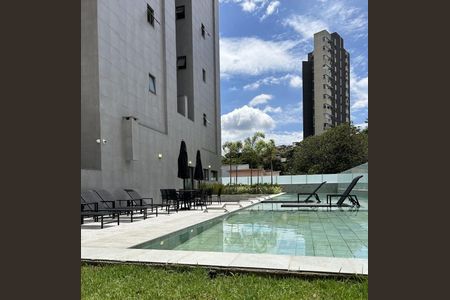 Apartamento à venda com 75m², 3 quartos e 2 vagas Apartamento à venda com 75m², 3 quartos e 2 vagasPiscina