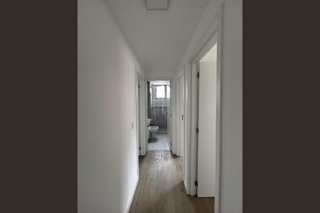 Apartamento à venda com 75m², 3 quartos e 2 vagas Apartamento à venda com 75m², 3 quartos e 2 vagasCorredor