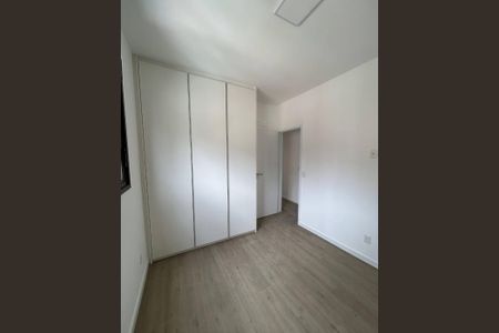 Apartamento à venda com 75m², 3 quartos e 2 vagas Apartamento à venda com 75m², 3 quartos e 2 vagasQuarto 3