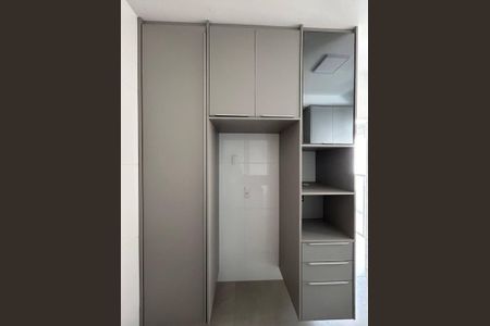 Apartamento à venda com 75m², 3 quartos e 2 vagas Apartamento à venda com 75m², 3 quartos e 2 vagasCozinha