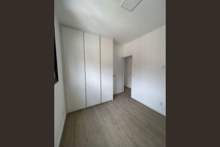 Apartamento à venda com 75m², 3 quartos e 2 vagas Apartamento à venda com 75m², 3 quartos e 2 vagasQuarto 2