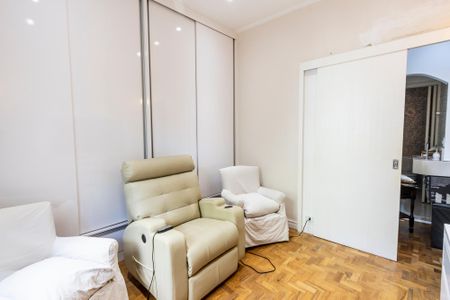 Casa para alugar com 300m², 3 quartos e 4 vagas Casa para alugar com 300m², 3 quartos e 4 vagasQuarto