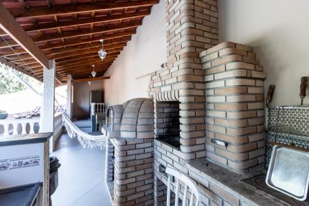 Casa para alugar com 300m², 3 quartos e 4 vagas Casa para alugar com 300m², 3 quartos e 4 vagasÁrea Externa