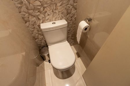 Casa para alugar com 300m², 3 quartos e 4 vagas Casa para alugar com 300m², 3 quartos e 4 vagasLavabo