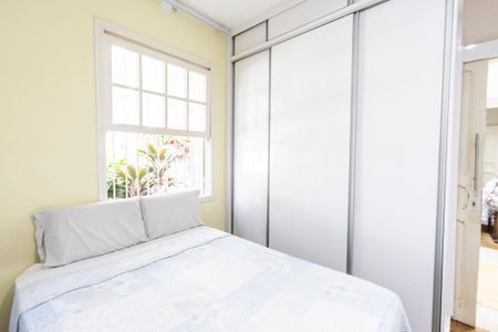 Casa para alugar com 300m², 3 quartos e 4 vagas Casa para alugar com 300m², 3 quartos e 4 vagasSuíte 2