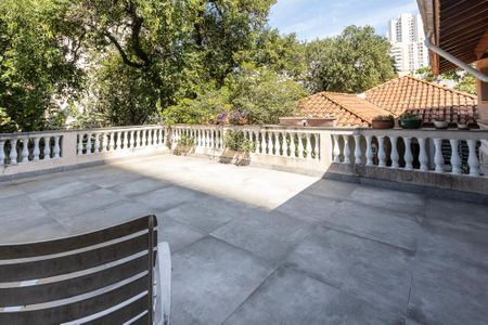 Casa para alugar com 300m², 3 quartos e 4 vagas Casa para alugar com 300m², 3 quartos e 4 vagasÁrea Externa