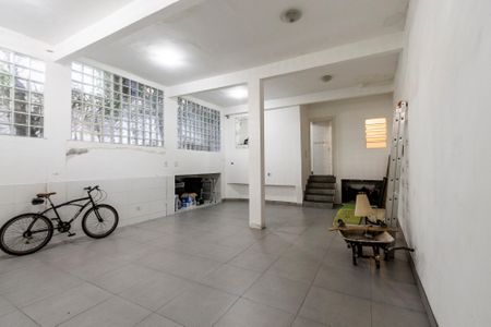 Casa para alugar com 300m², 3 quartos e 4 vagas Casa para alugar com 300m², 3 quartos e 4 vagasÁrea Externa