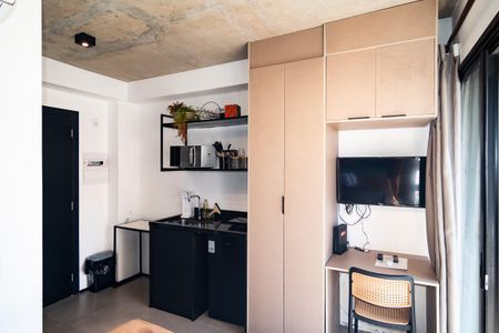 Studio para alugar com 20m², 1 quarto e 1 vaga Studio para alugar com 20m², 1 quarto e 1 vagaStudio