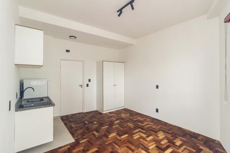 Studio para alugar com 24m², 1 quarto e sem vaga Studio para alugar com 24m², 1 quarto e sem vagaStudio