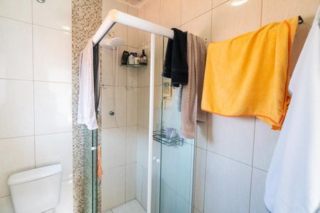 Casa para alugar com 100m², 2 quartos e 1 vaga Casa para alugar com 100m², 2 quartos e 1 vagaBanheiro da Suíte