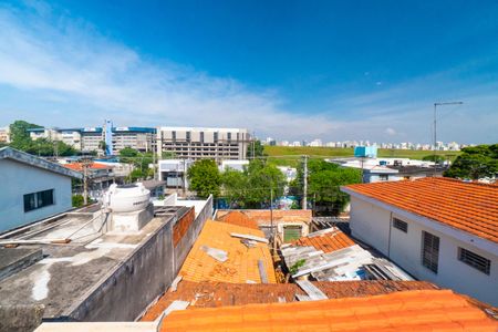 Casa para alugar com 100m², 2 quartos e 1 vaga Casa para alugar com 100m², 2 quartos e 1 vagaVista da Varanda do Quarto