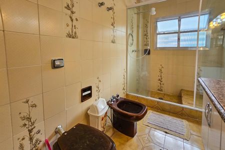 Apartamento para alugar com 118m², 3 quartos e 1 vaga Apartamento para alugar com 118m², 3 quartos e 1 vagaBanheiro 2