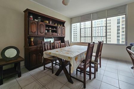 Apartamento para alugar com 118m², 3 quartos e 1 vaga Apartamento para alugar com 118m², 3 quartos e 1 vagaSala
