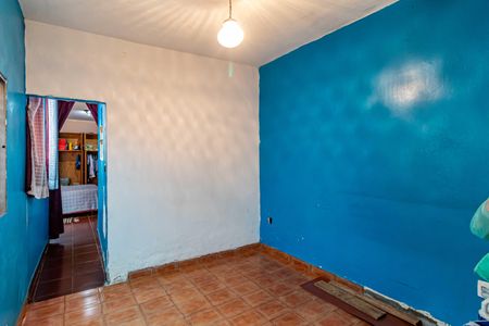 Casa à venda com 320m², 2 quartos e 2 vagas Casa à venda com 320m², 2 quartos e 2 vagasQuarto