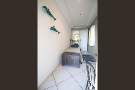 Casa para alugar com 250m², 6 quartos e 2 vagas Casa para alugar com 250m², 6 quartos e 2 vagasQuarto 4