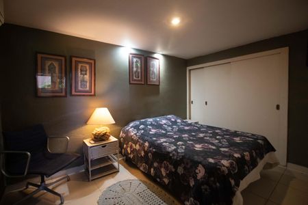 Casa para alugar com 250m², 6 quartos e 2 vagas Casa para alugar com 250m², 6 quartos e 2 vagasQuarto 3