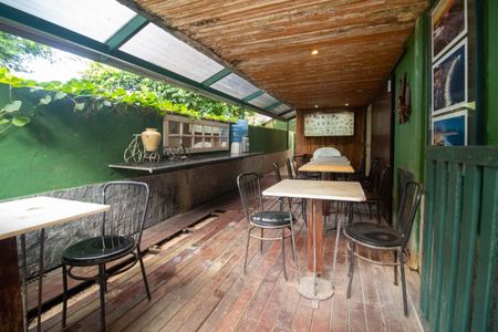 Casa para alugar com 250m², 6 quartos e 2 vagas Casa para alugar com 250m², 6 quartos e 2 vagasÁrea gourmet