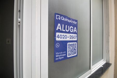 Casa para alugar com 250m², 6 quartos e 2 vagas Casa para alugar com 250m², 6 quartos e 2 vagasPlaca