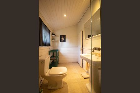 Casa para alugar com 250m², 6 quartos e 2 vagas Casa para alugar com 250m², 6 quartos e 2 vagasBanheiro da Suíte