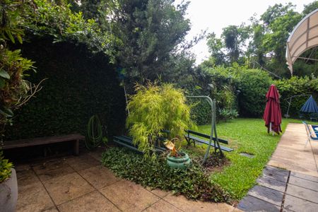 Casa para alugar com 250m², 6 quartos e 2 vagas Casa para alugar com 250m², 6 quartos e 2 vagasHall de entrada