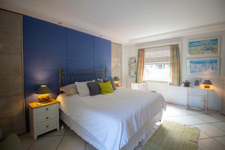 Casa para alugar com 250m², 6 quartos e 2 vagas Casa para alugar com 250m², 6 quartos e 2 vagasSuíte 2