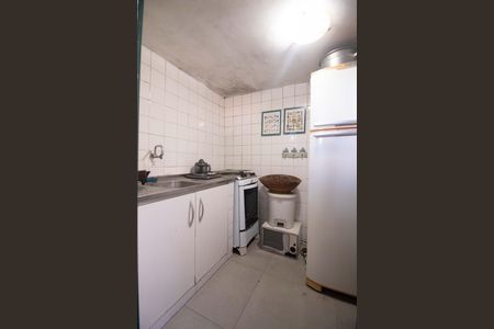 Casa para alugar com 250m², 6 quartos e 2 vagas Casa para alugar com 250m², 6 quartos e 2 vagasCozinha 2