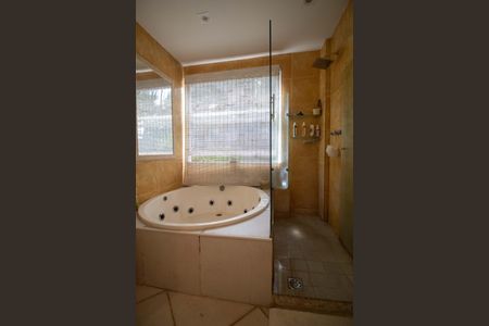 Casa para alugar com 250m², 6 quartos e 2 vagas Casa para alugar com 250m², 6 quartos e 2 vagasBanheiro da Suíte 2