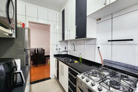 Apartamento à venda com 60m², 2 quartos e 1 vaga Apartamento à venda com 60m², 2 quartos e 1 vagaCozinha
