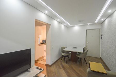 Apartamento à venda com 70m², 3 quartos e 1 vaga Apartamento à venda com 70m², 3 quartos e 1 vagaSala