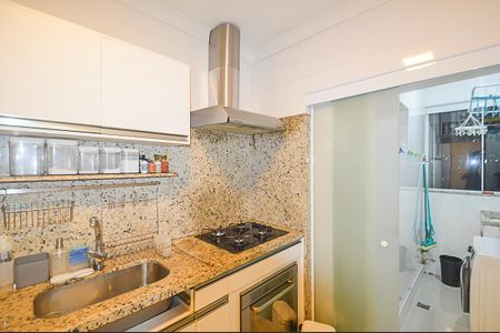 Apartamento à venda com 70m², 3 quartos e 1 vaga Apartamento à venda com 70m², 3 quartos e 1 vagaCozinha