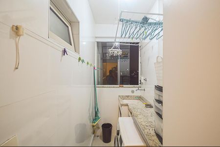 Apartamento à venda com 70m², 3 quartos e 1 vaga Apartamento à venda com 70m², 3 quartos e 1 vagaÁrea de Serviço