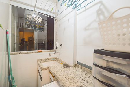 Apartamento à venda com 70m², 3 quartos e 1 vaga Apartamento à venda com 70m², 3 quartos e 1 vagaÁrea de Serviço