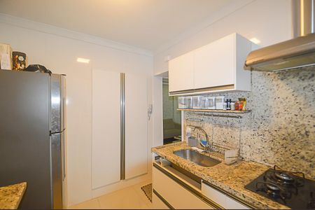 Apartamento à venda com 70m², 3 quartos e 1 vaga Apartamento à venda com 70m², 3 quartos e 1 vagaCozinha