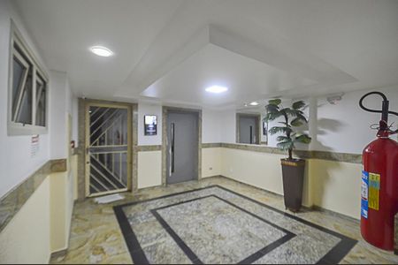 Apartamento à venda com 70m², 3 quartos e 1 vaga Apartamento à venda com 70m², 3 quartos e 1 vagaHall de entrada